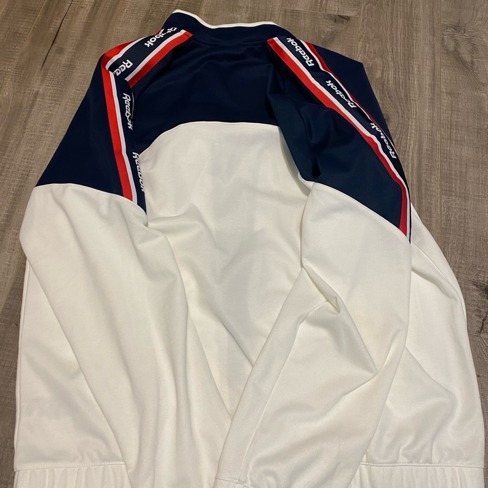 Men’s Reebok track jacket - Picture 2 of 8